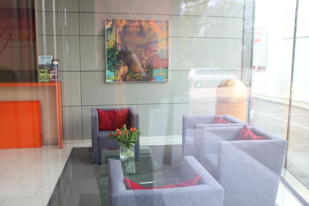 אמשטטן Stadthotel Guertler מראה חיצוני תמונה