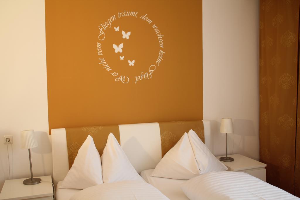 אמשטטן Stadthotel Guertler מראה חיצוני תמונה