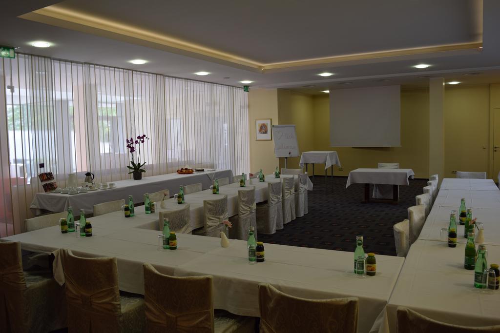 אמשטטן Stadthotel Guertler מראה חיצוני תמונה