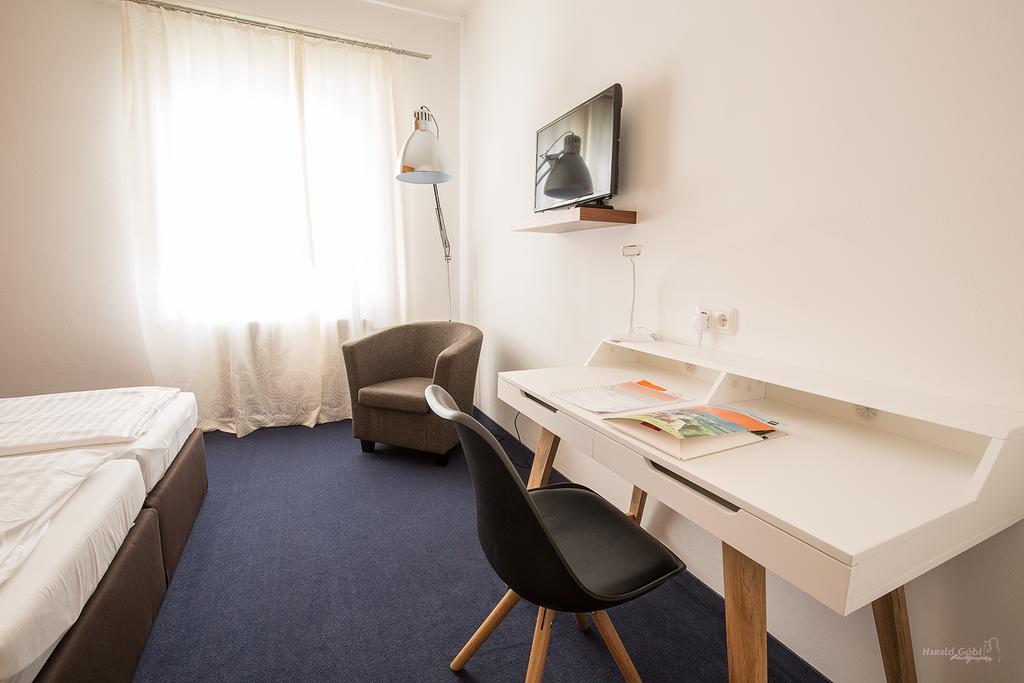 אמשטטן Stadthotel Guertler חדר תמונה